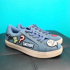 Betsey Johnson Goldiey Fashion Sneaker